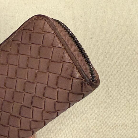 Bottega Veneta Zipped Card Case - Picture 9 of 13
